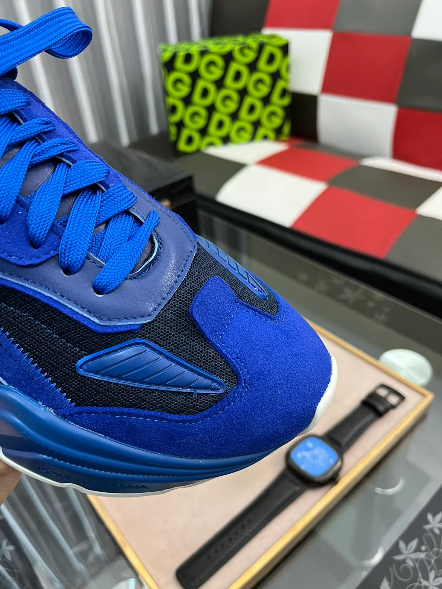 Factory price 480⌚️⌚️DG high-end boutique men's casual sports shoes! Imported original cowhide, shoe body metal loug decoration, imported original hardware, exquisite luxury, super A level! Compared with the genuine product at the counter, the version is no worse at all! Size:38-44